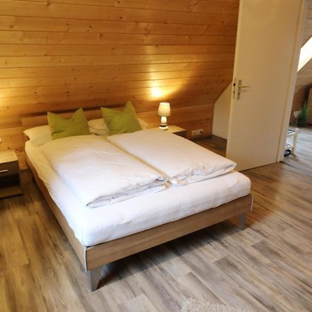 Ferienwohnung Seeblick Nr 5, 2 Zi-Baerental, Feldberg Rotwasser ภายนอก รูปภาพ